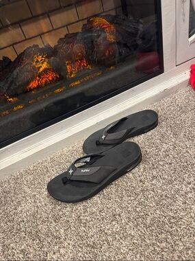 Hurley Black and Gray Padded Strap Flip Flops